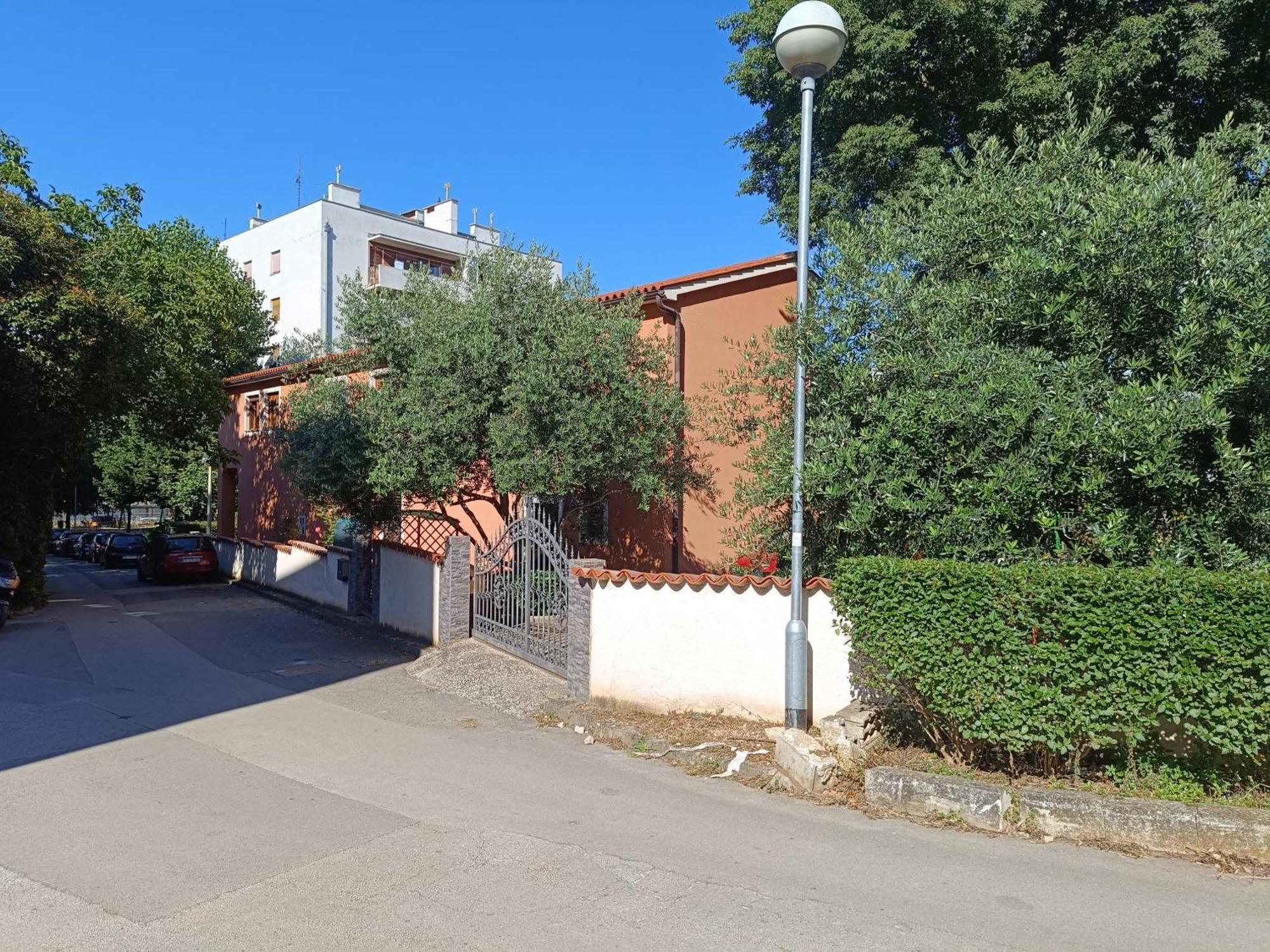 Villa Helena Пула Екстериор снимка