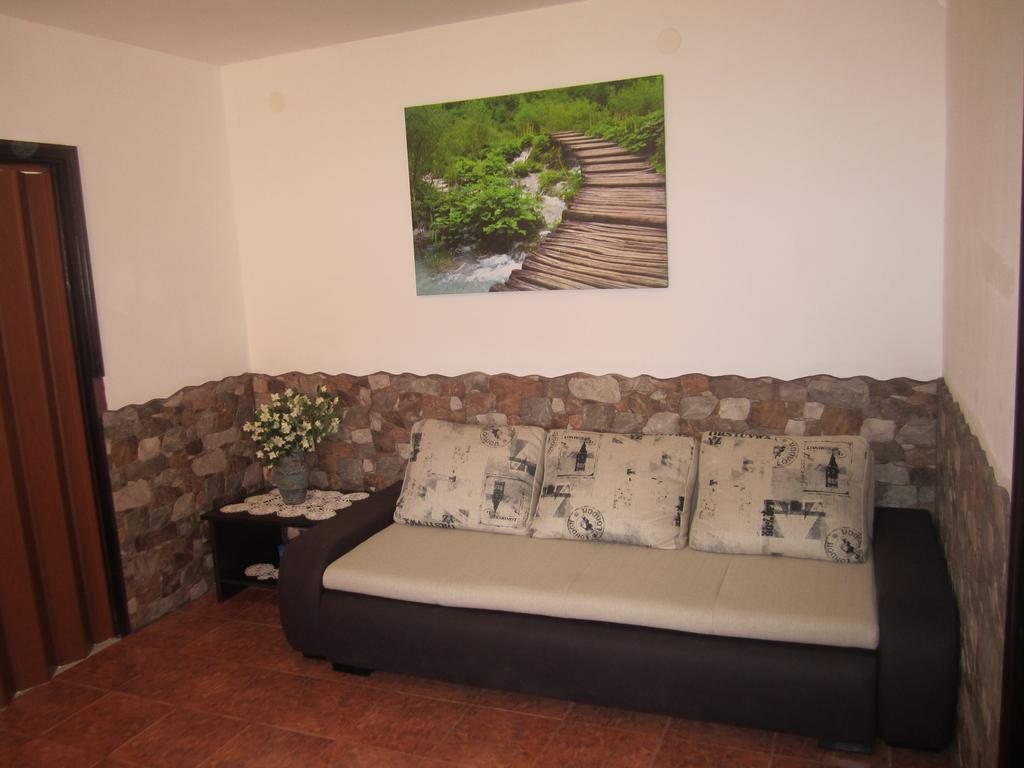 Villa Helena Пула Екстериор снимка