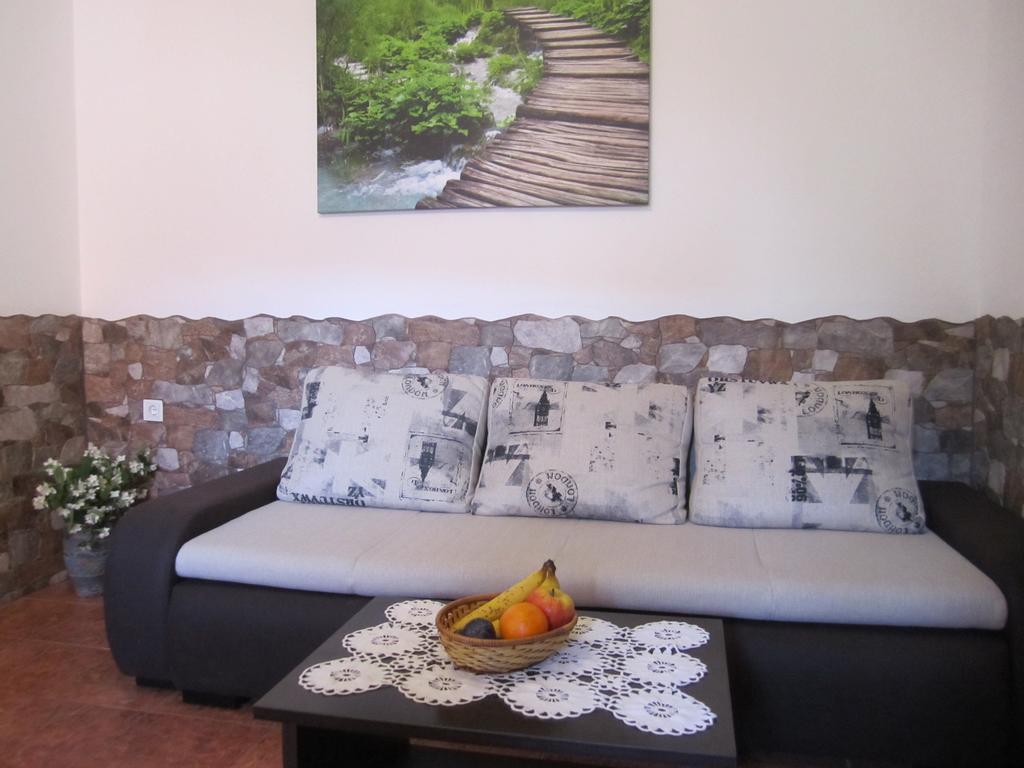 Villa Helena Пула Екстериор снимка